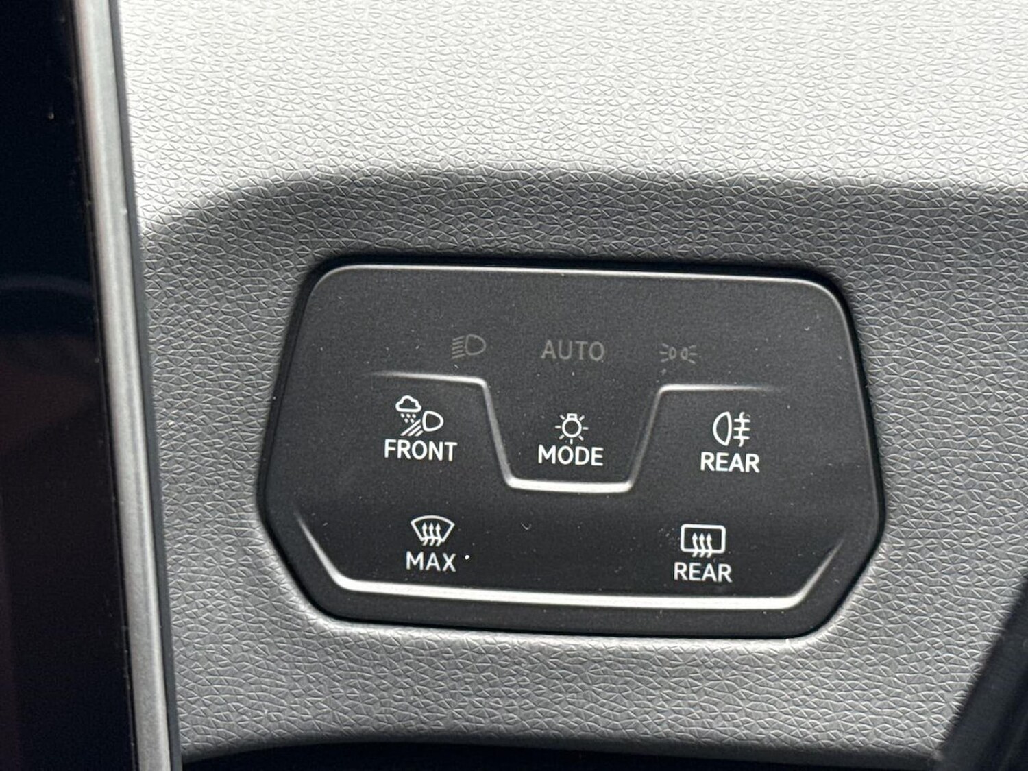 Used Volkswagen ID.3 2025 for sale - 75908083: Photo 22