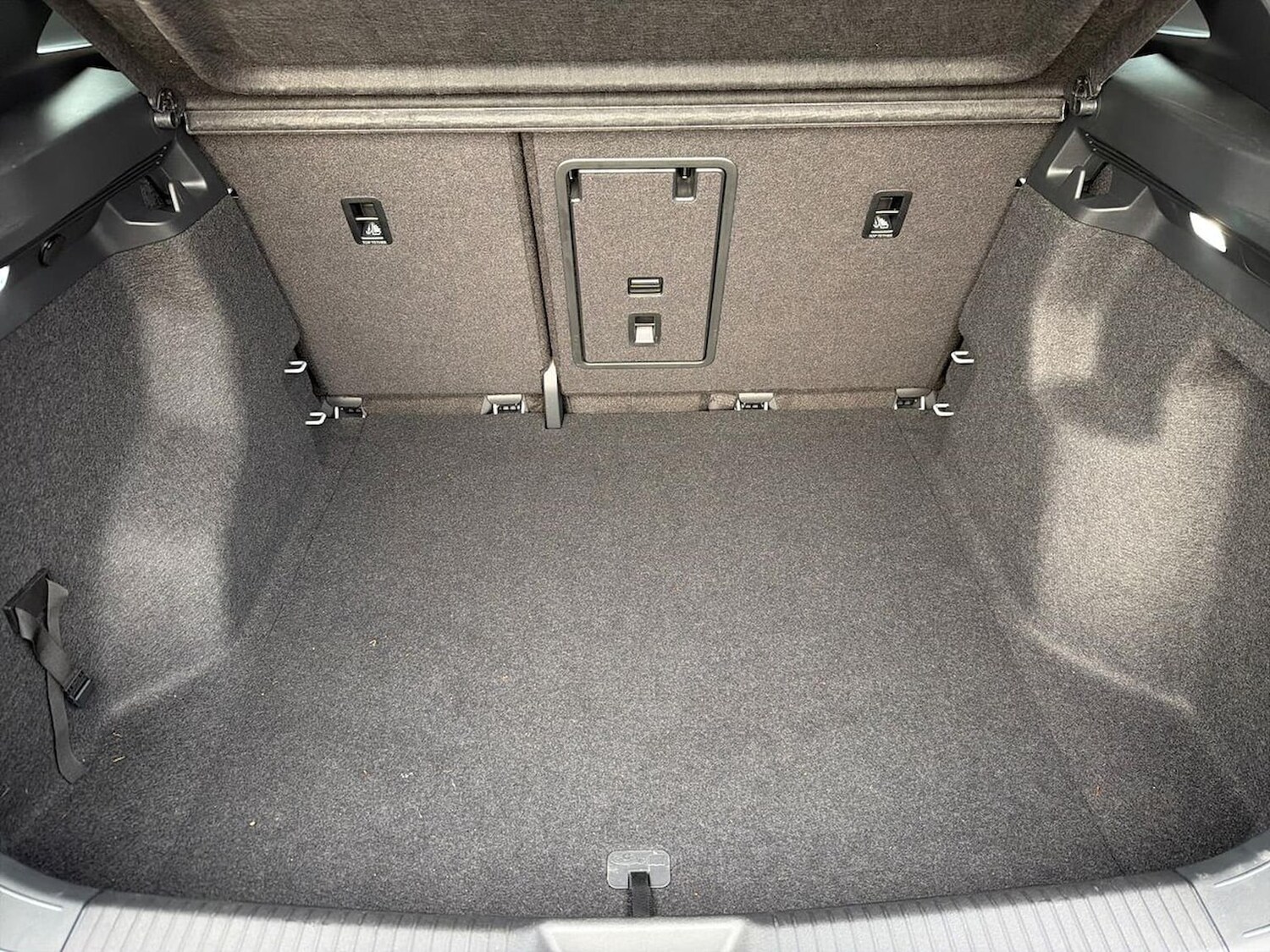 Used Volkswagen ID.4 2023 for sale - 77488858: Photo 17