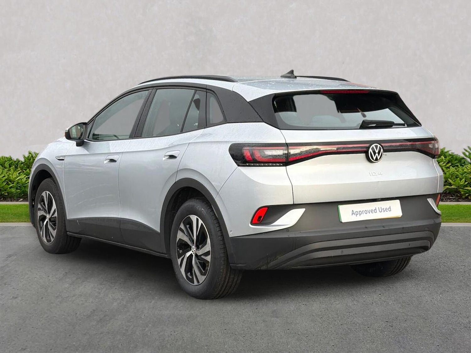 Used Volkswagen ID.4 2023 for sale - 77488858: Photo 2