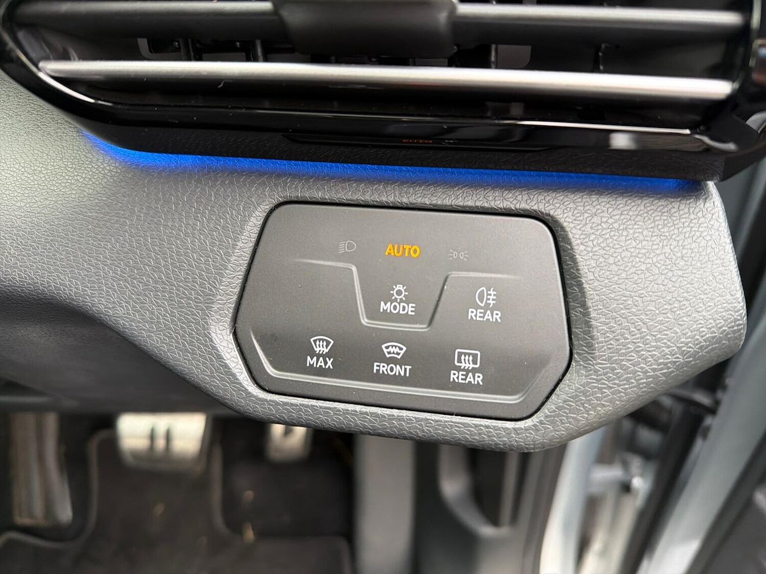 Used Volkswagen ID.4 2023 for sale - 77488858: Photo 22