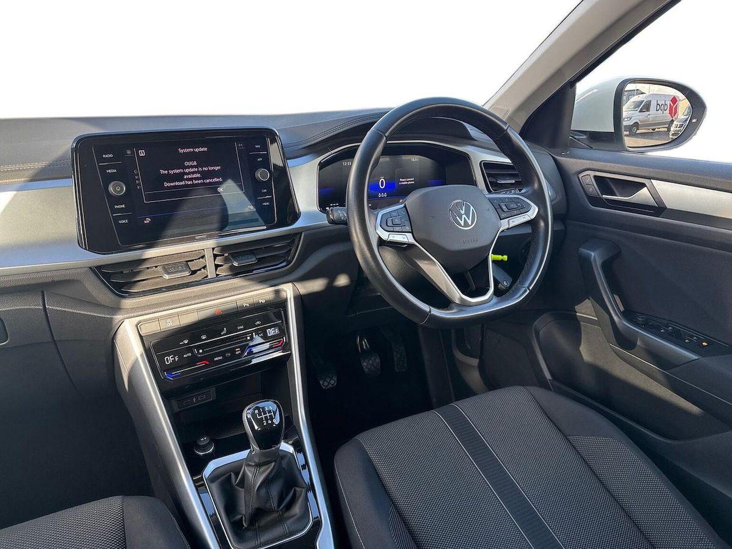 Used Volkswagen T-Roc 2022 for sale - 76439772: Photo 15