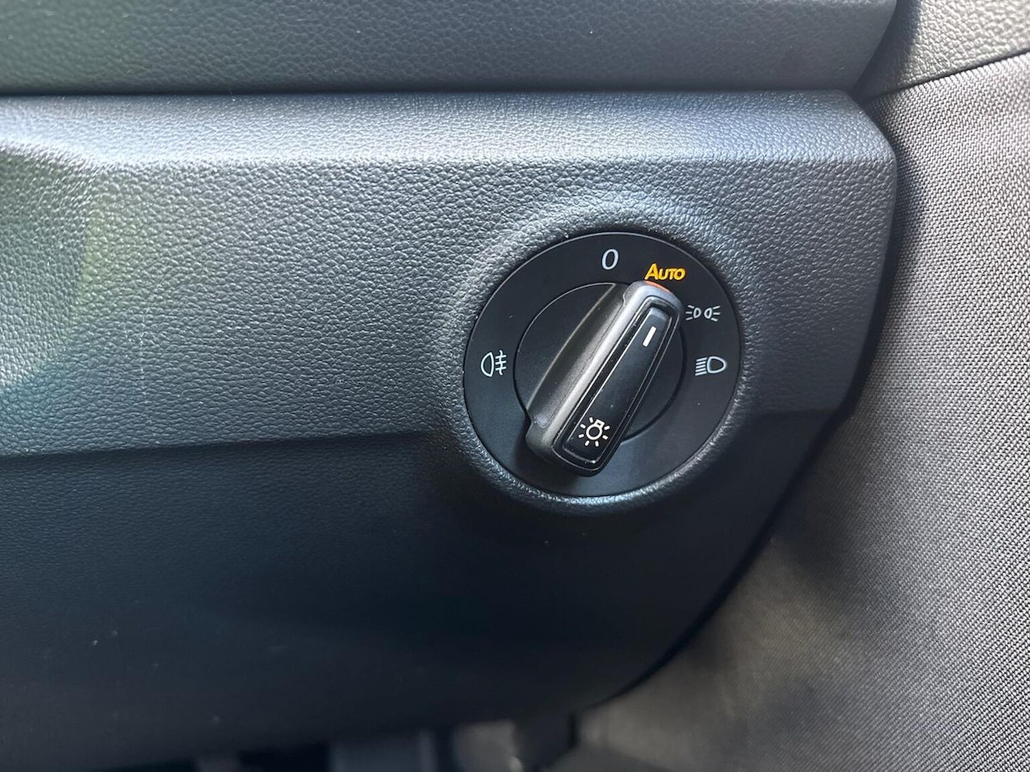 Used Volkswagen T-Roc 2022 for sale - 76439772: Photo 22