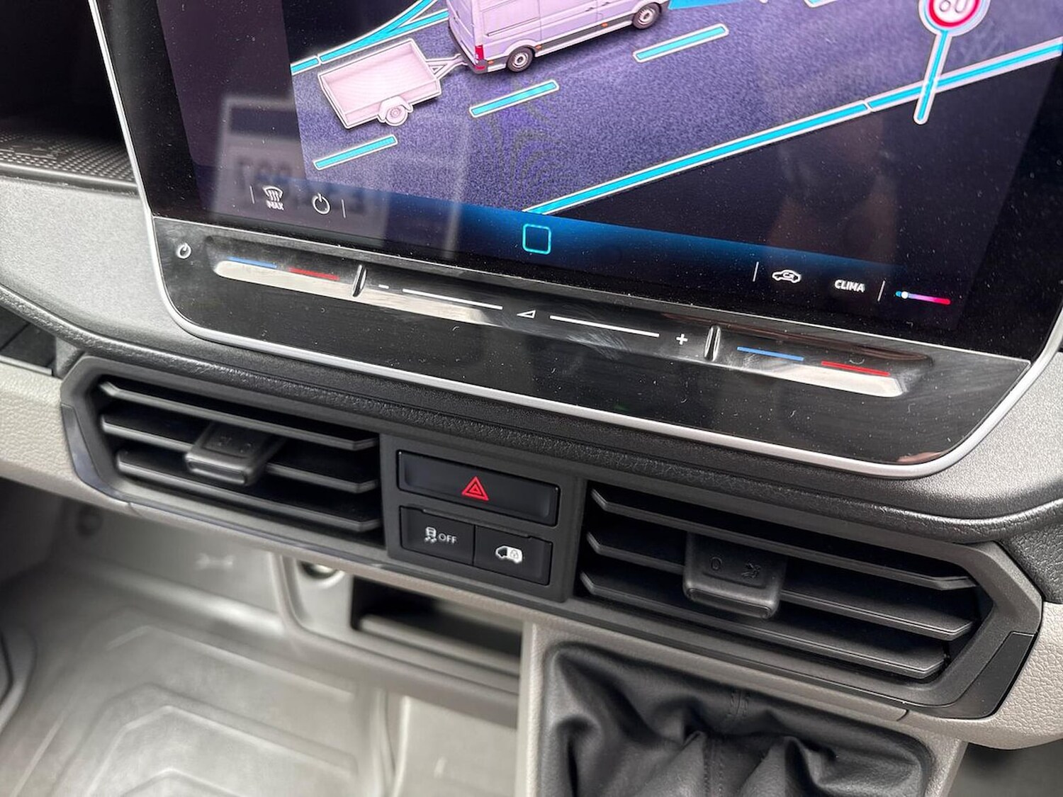 Used Volkswagen Crafter 2024 for sale - 76412507: Photo 12