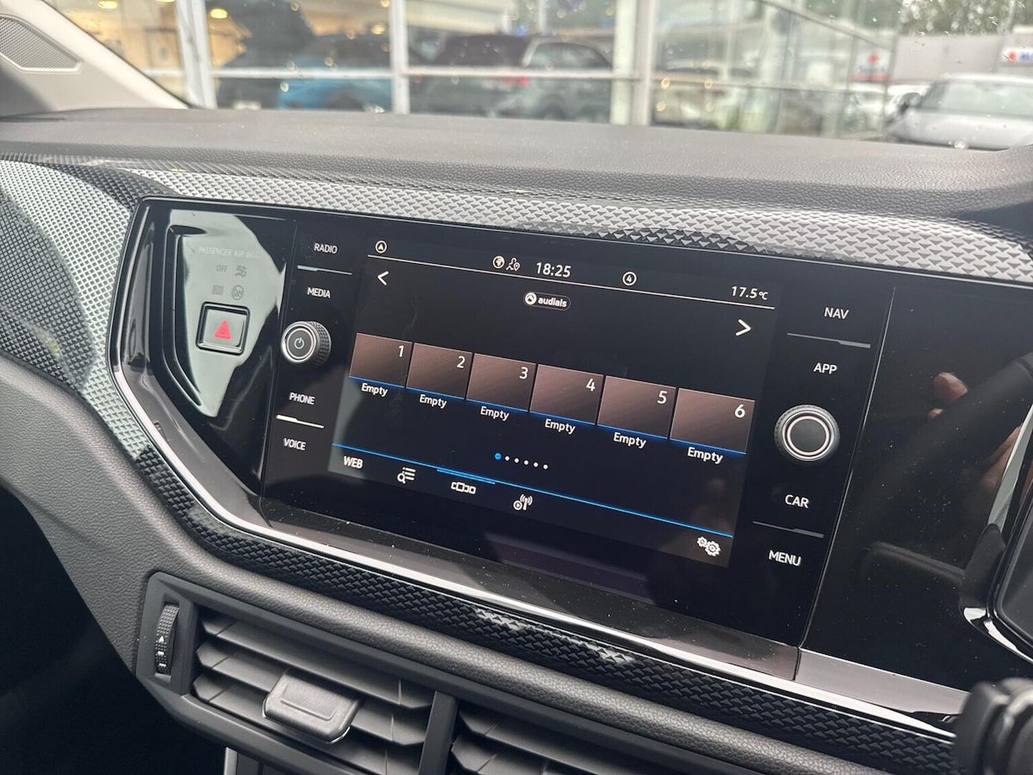 Used Volkswagen Taigo 2025 for sale - 76177599: Photo 11