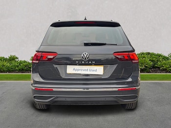 Used Volkswagen Tiguan 2020 for sale - 76237097: Photo