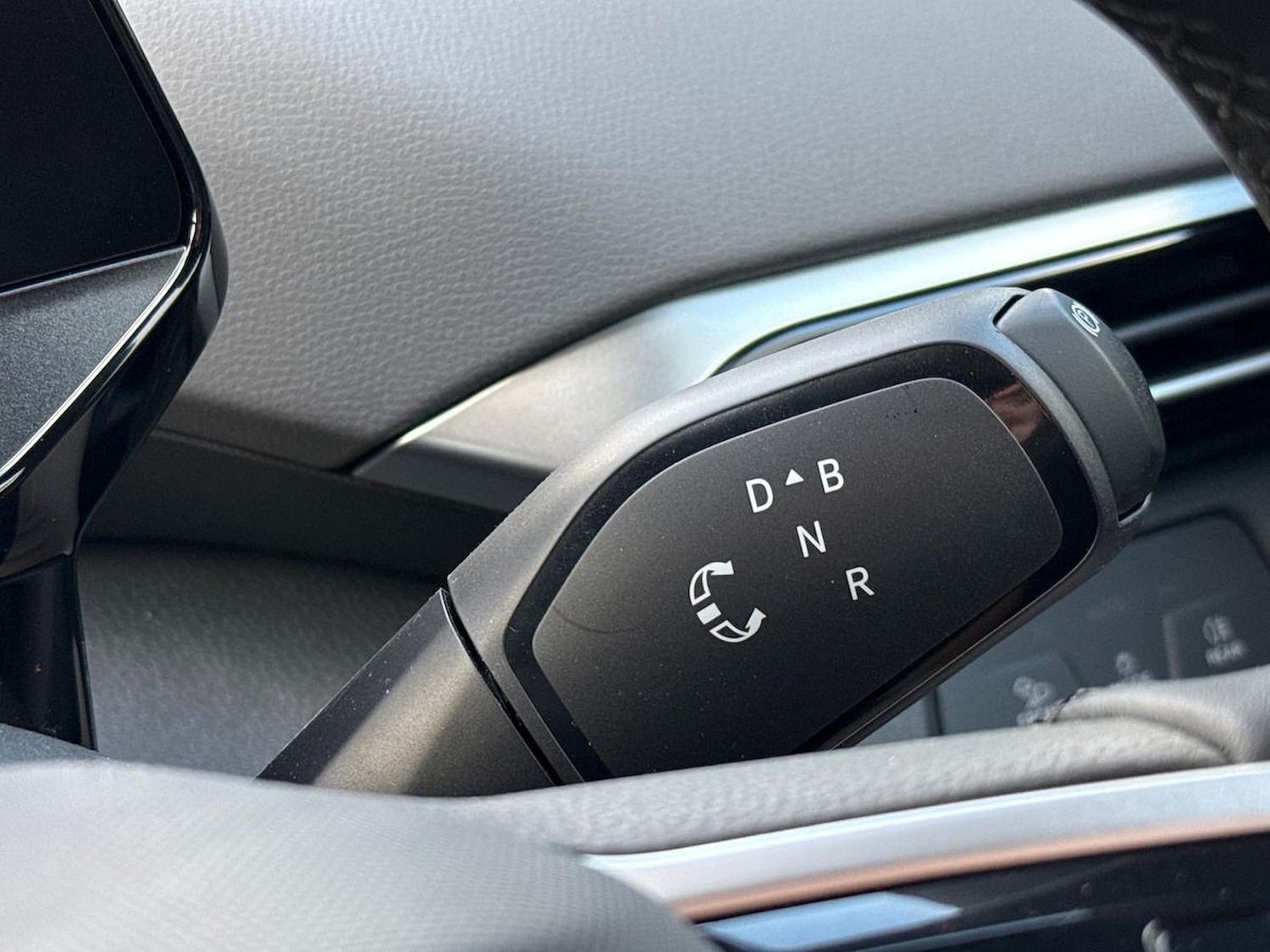 Used Volkswagen ID.4 2025 for sale - 76741235: Photo 28