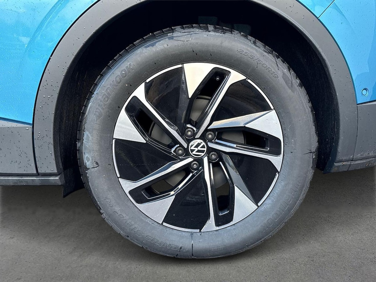 Used Volkswagen ID.4 2025 for sale - 76741235: Photo 6