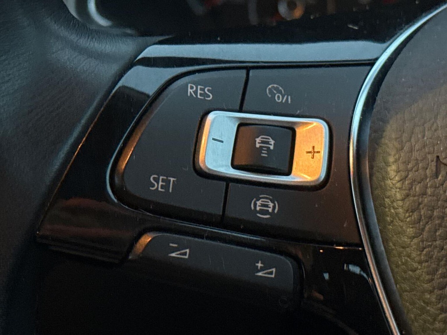 Used Volkswagen T-Roc 2020 for sale - 76547691: Photo 25