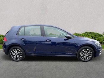 Used Volkswagen Golf 2018 for sale - 75673495: Photo