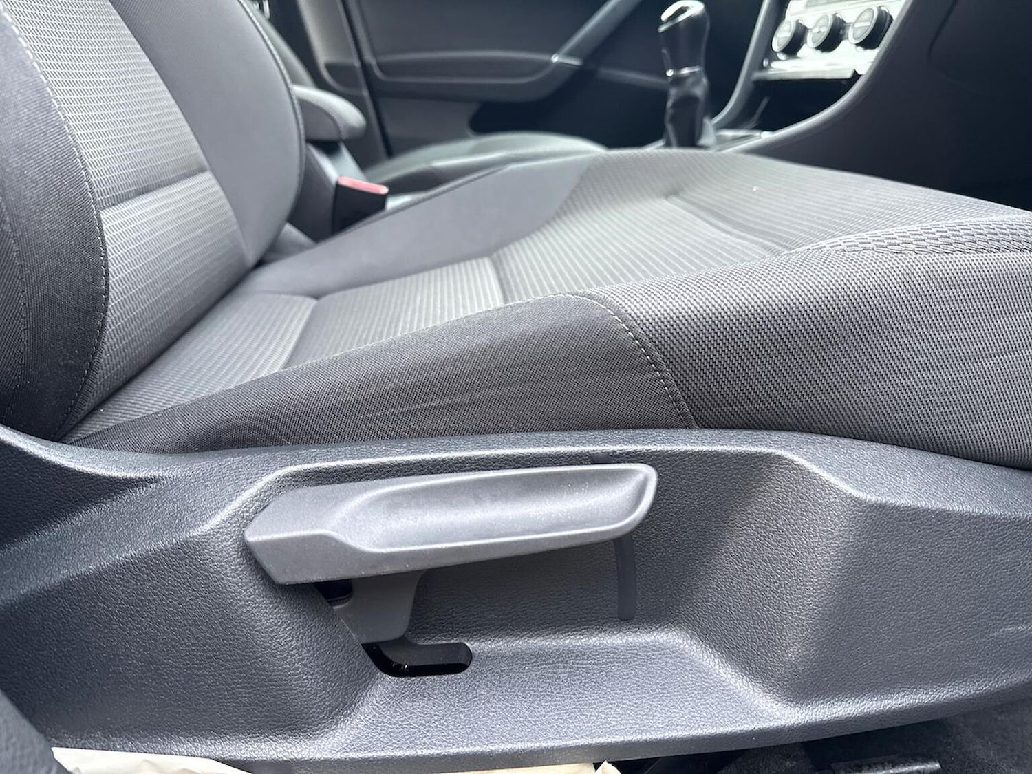 Used Volkswagen Golf 2020 for sale - 77034559: Photo 32