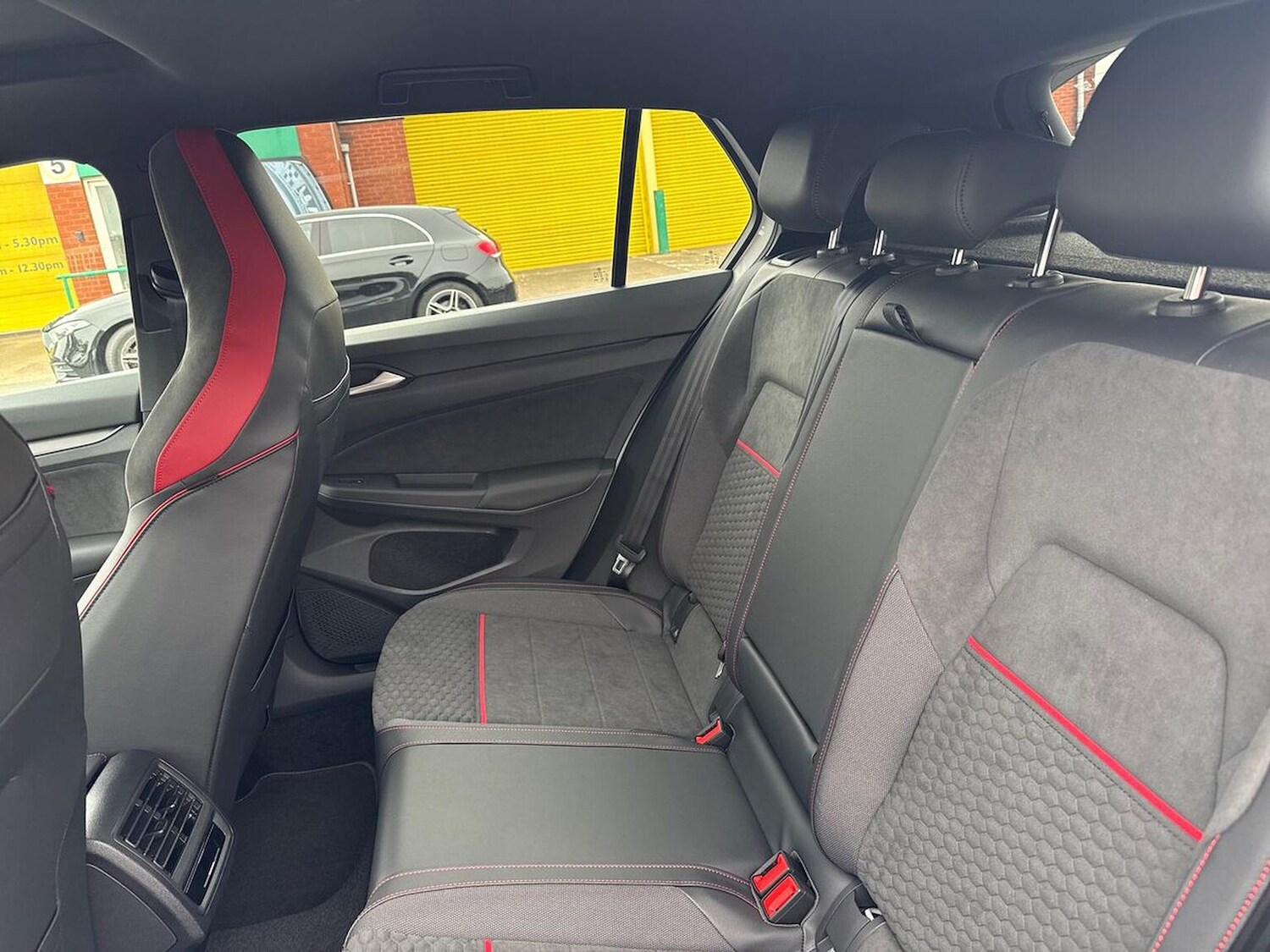Used Volkswagen Golf 2025 for sale - 76107132: Photo 16