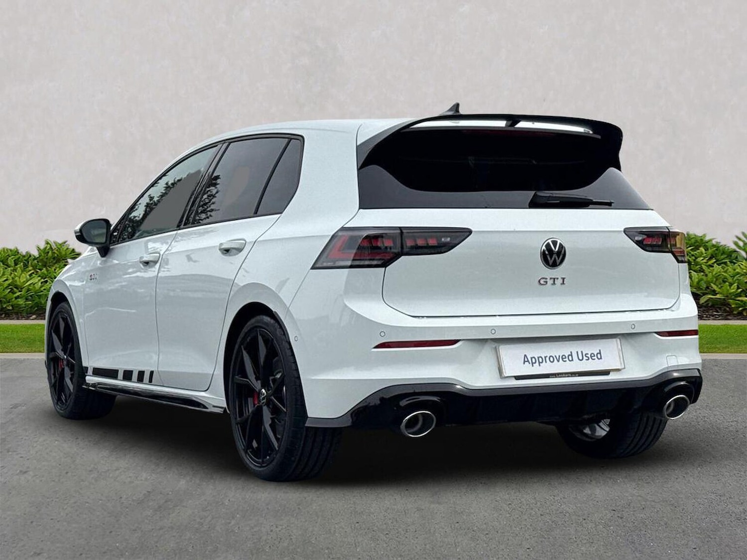 Used Volkswagen Golf 2025 for sale - 76107132: Photo 2