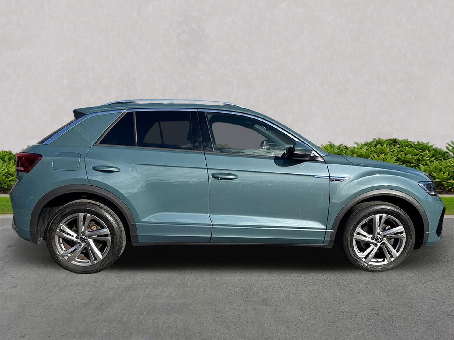 Used Volkswagen T-Roc 2022 for sale - 76046078: Photo 3