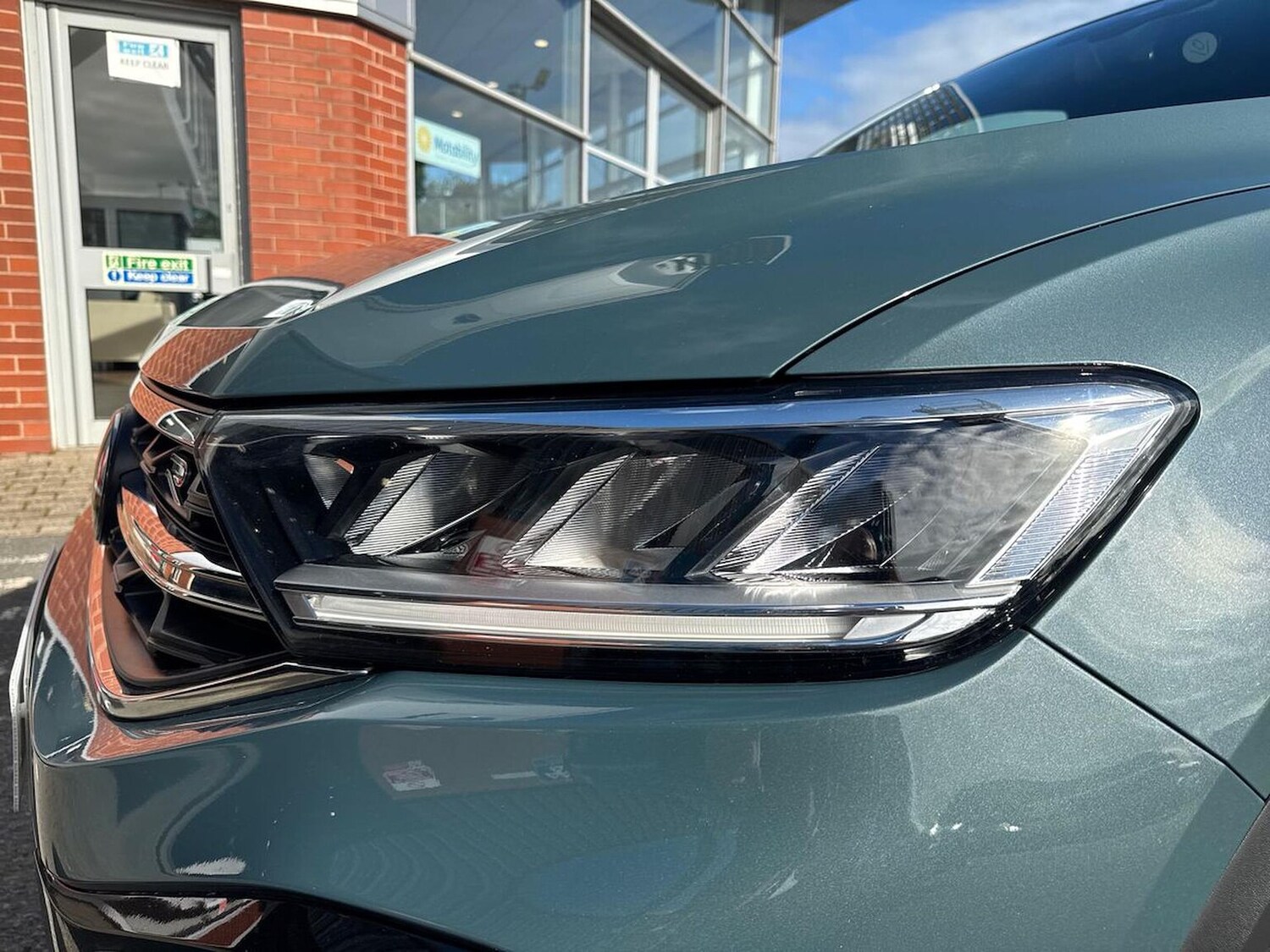 Used Volkswagen T-Roc 2022 for sale - 76046078: Photo 34