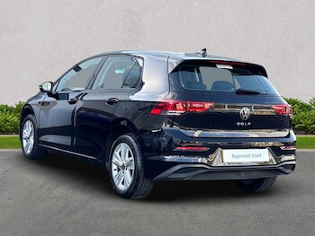 Used Volkswagen Golf 2020 for sale - 76127174: Photo 2