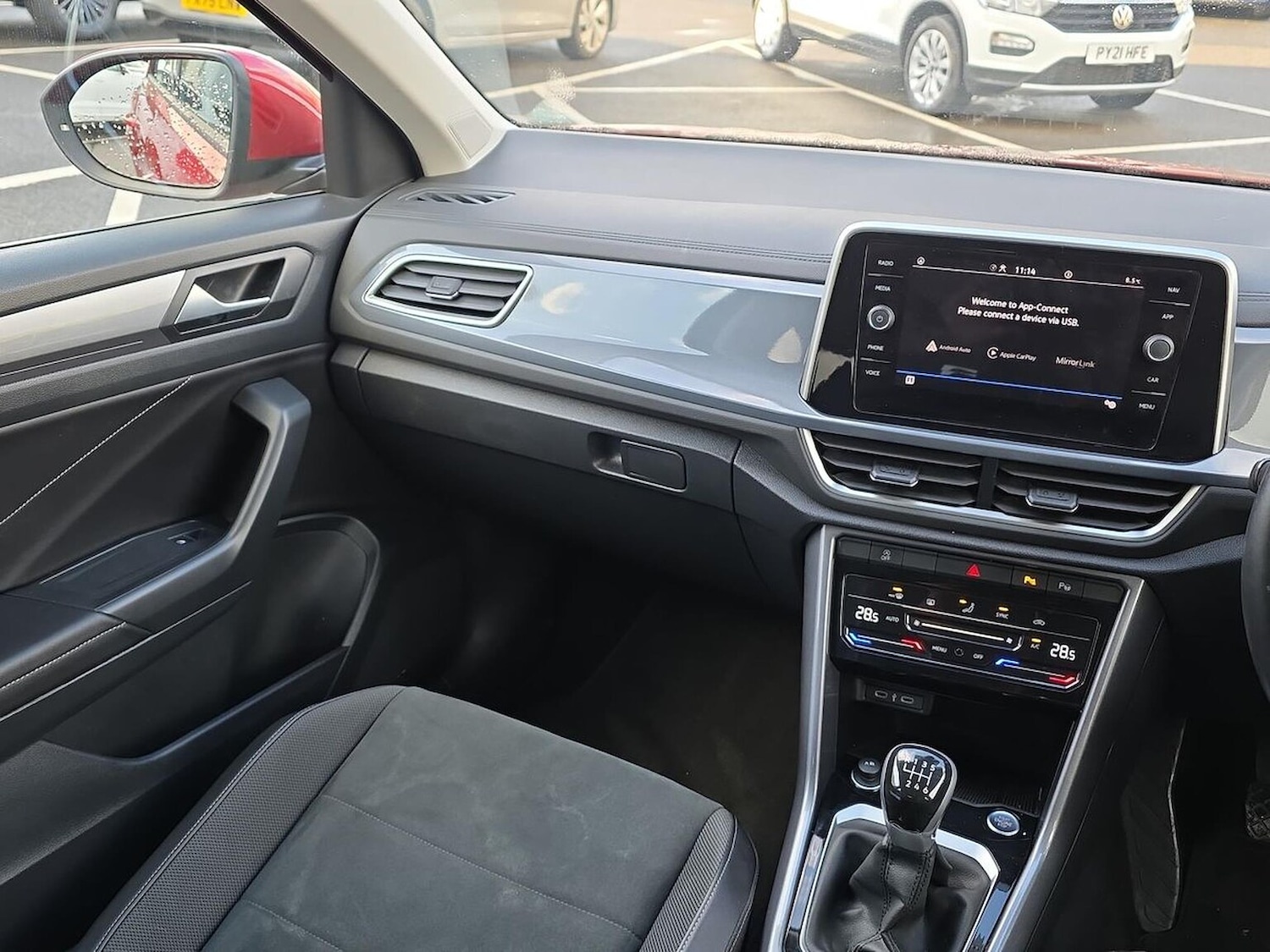 Used Volkswagen T-Roc 2023 for sale - 76444503: Photo 13