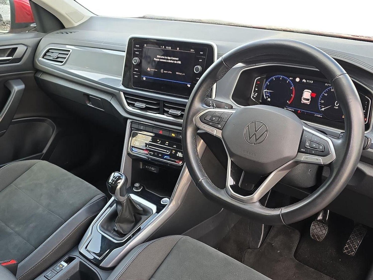 Used Volkswagen T-Roc 2023 for sale - 76444503: Photo 15