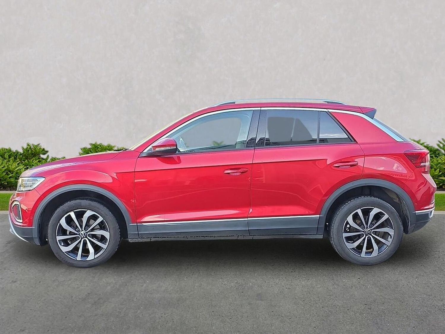 Used Volkswagen T-Roc 2023 for sale - 76444503: Photo 19