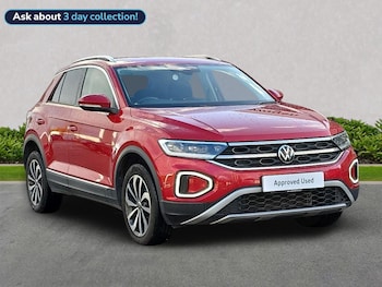 Used Volkswagen T-Roc 2023 for sale - 76444503: Photo