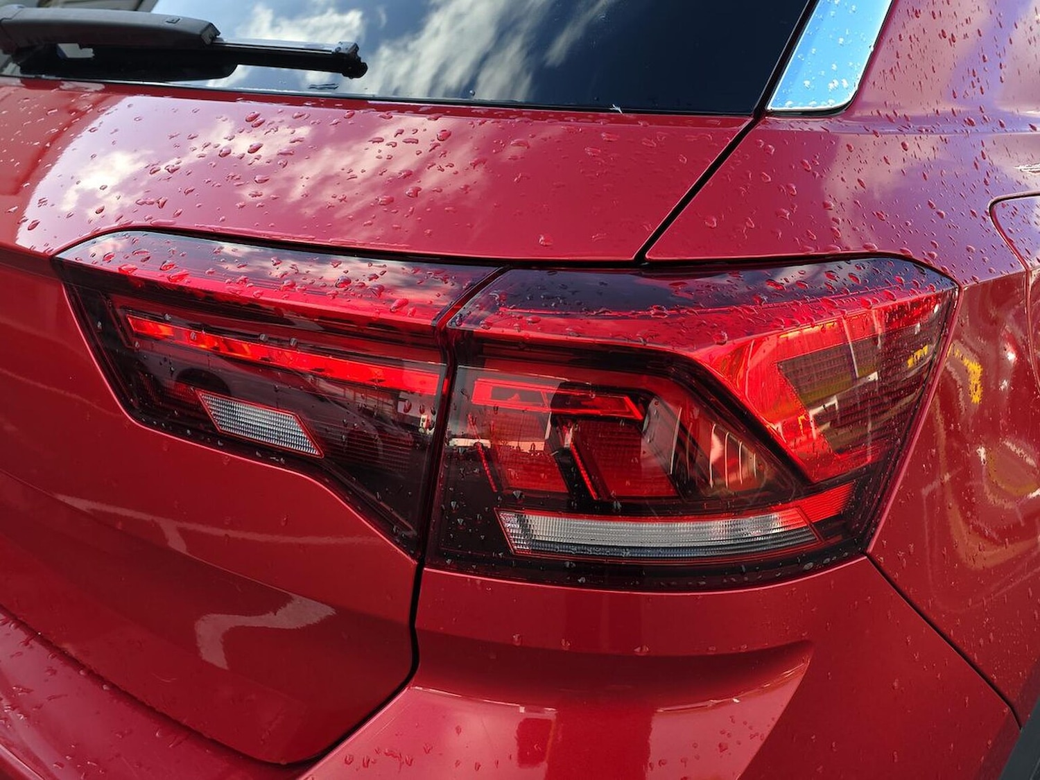 Used Volkswagen T-Roc 2023 for sale - 76444503: Photo 33