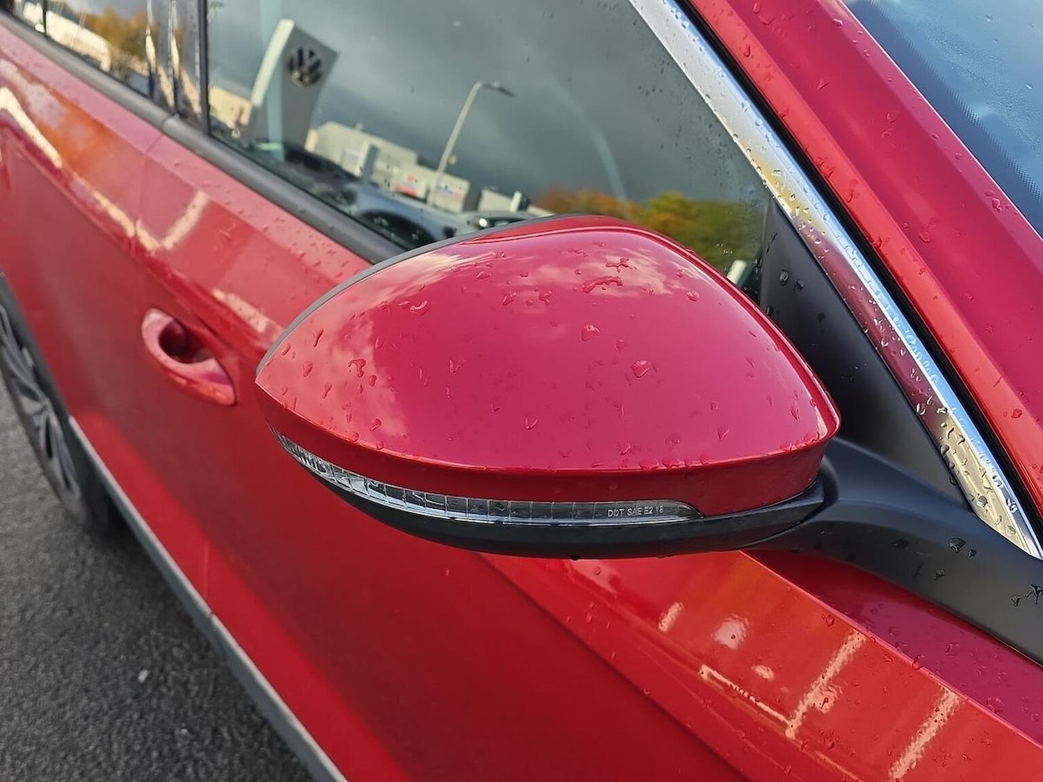 Used Volkswagen T-Roc 2023 for sale - 76444503: Photo 35