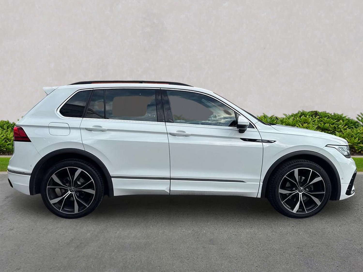 Used Volkswagen Tiguan 2022 for sale - 76357940: Photo 3