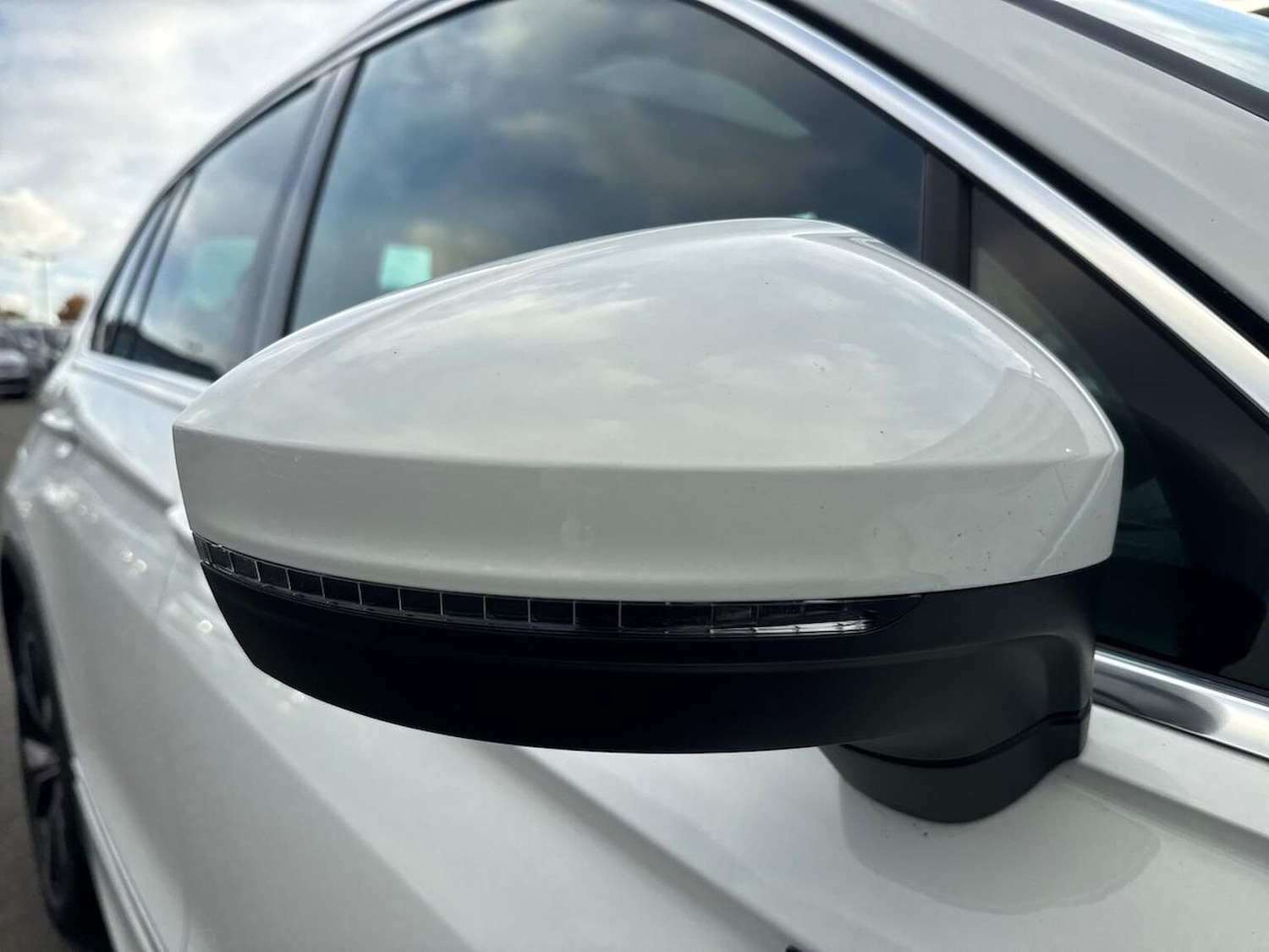 Used Volkswagen Tiguan 2022 for sale - 76357940: Photo 38