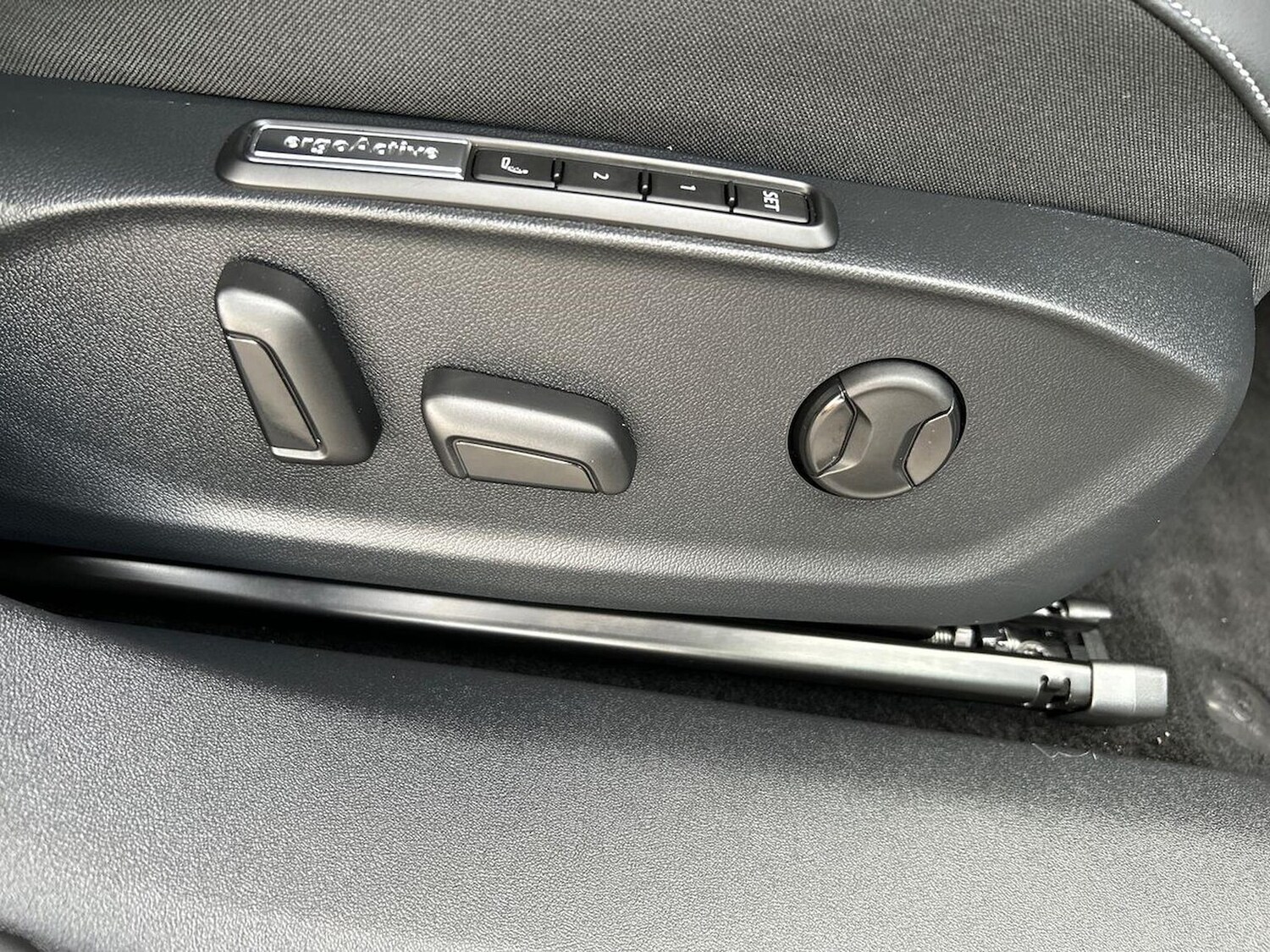 Used Volkswagen ID.7 2025 for sale - 76316683: Photo 30