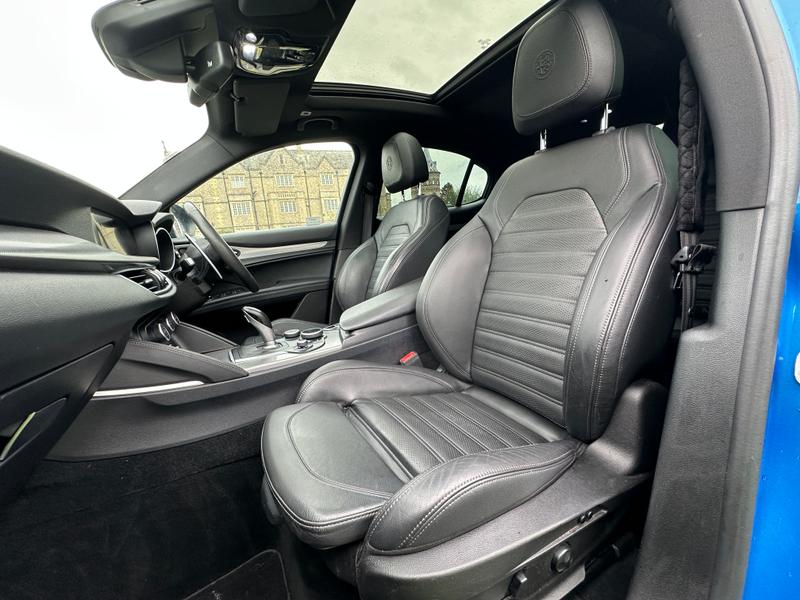 Used Alfa Romeo Stelvio 2017 for sale - 76018350: Photo 18