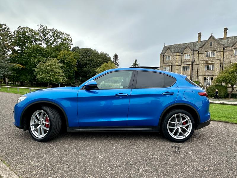 Used Alfa Romeo Stelvio 2017 for sale - 76018350: Photo 5