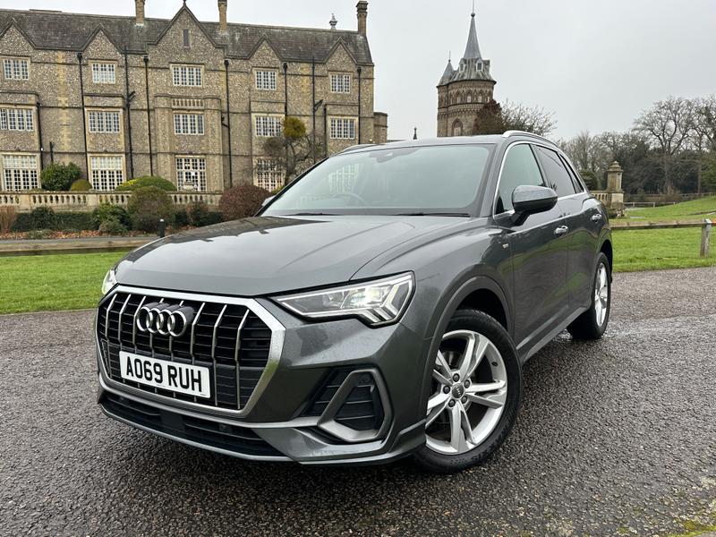 Used Audi Q3 2019 for sale - 77138381: Photo 1