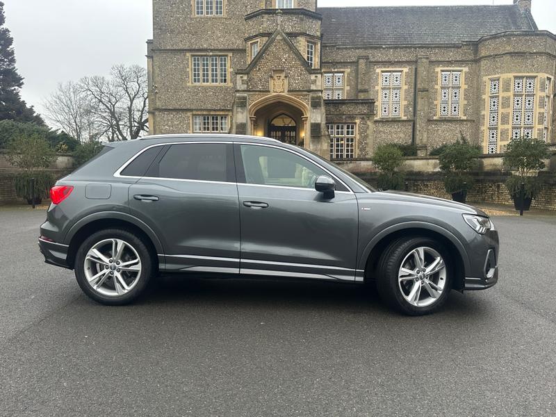 Used Audi Q3 2019 for sale - 77138381: Photo 4
