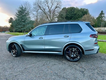 Used BMW X7 2023 for sale - 76766904: Photo