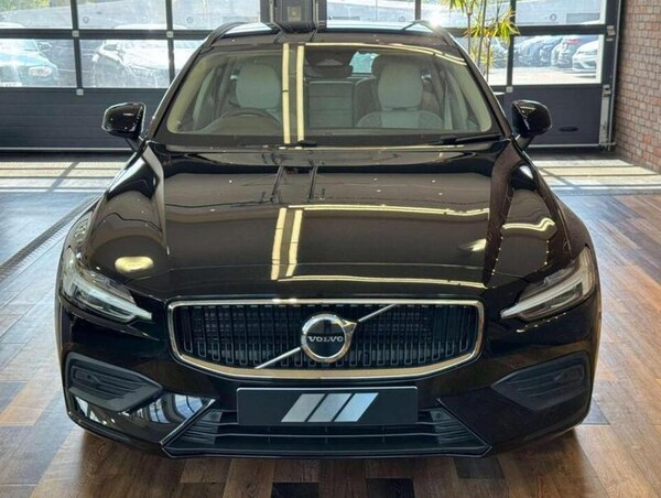 Used Volvo V60 2023 for sale - 76312282: Photo 11