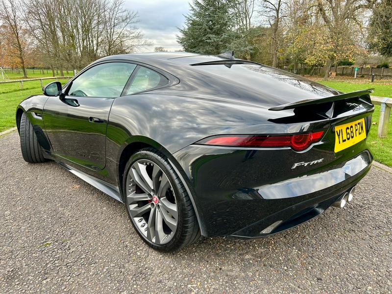 Used Jaguar F-Type 2018 for sale - 77890450: Photo 10