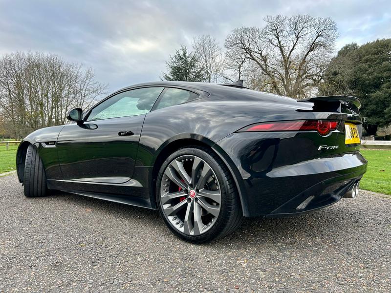 Used Jaguar F-Type 2018 for sale - 77890450: Photo 3