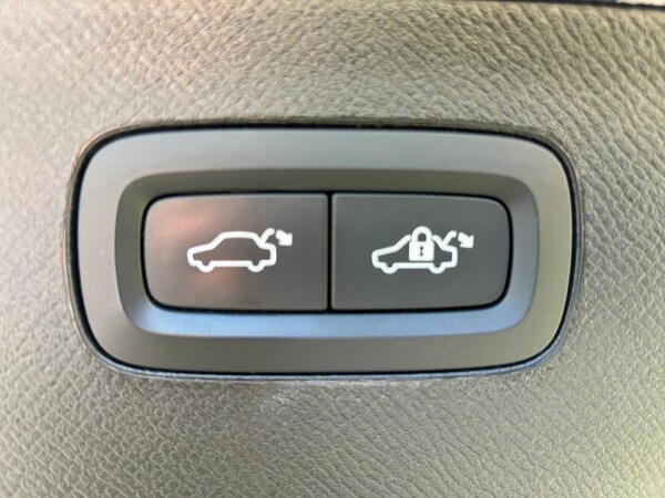 Used Volvo XC90 2023 for sale - 75498702: Photo 20