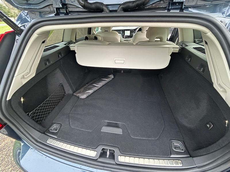 Used Volvo V60 2025 for sale - 77113044: Photo 14