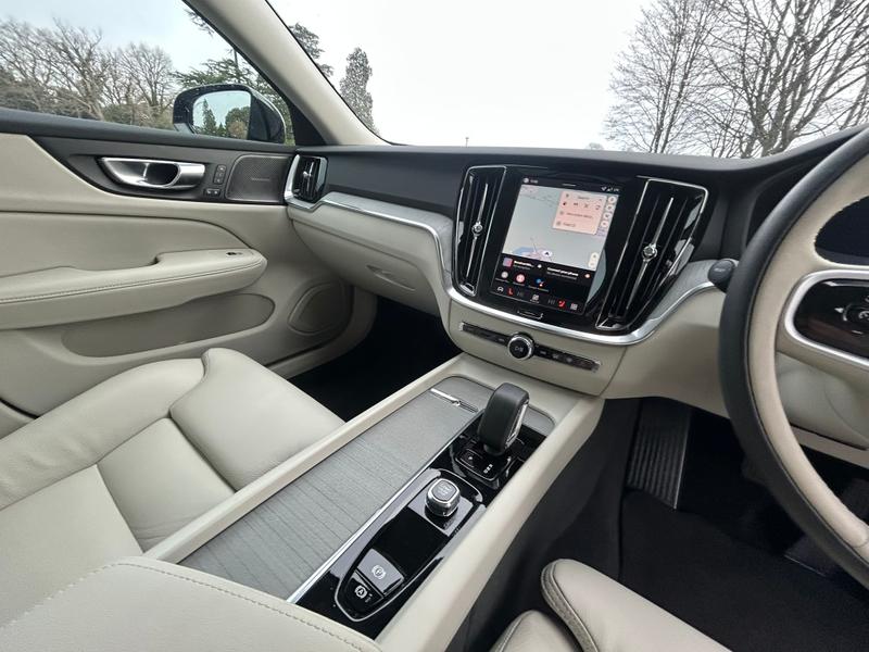 Used Volvo V60 2025 for sale - 77113044: Photo 18