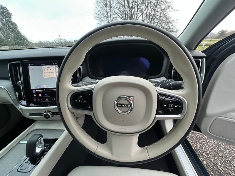 Used Volvo V60 2025 for sale - 77113044: Photo 19