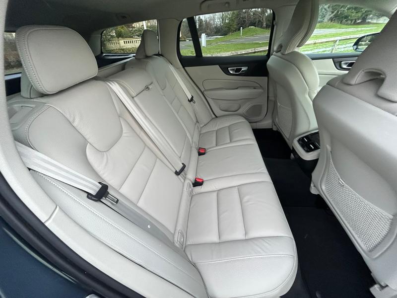 Used Volvo V60 2025 for sale - 77113044: Photo 22