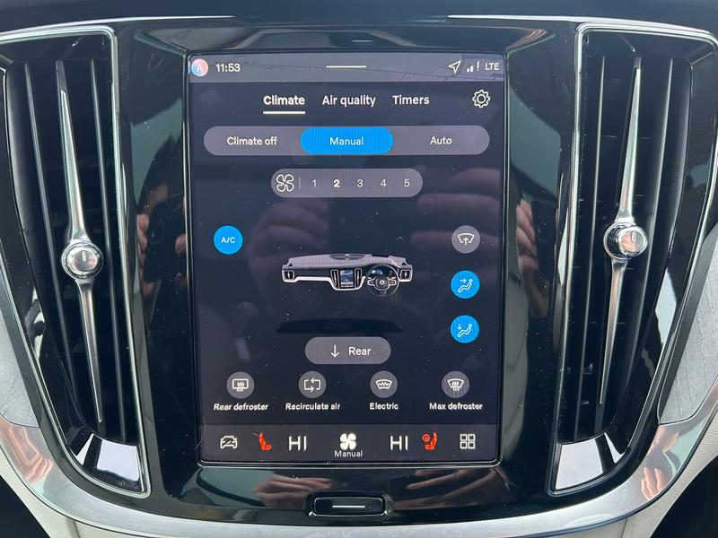 Used Volvo V60 2025 for sale - 77113044: Photo 24