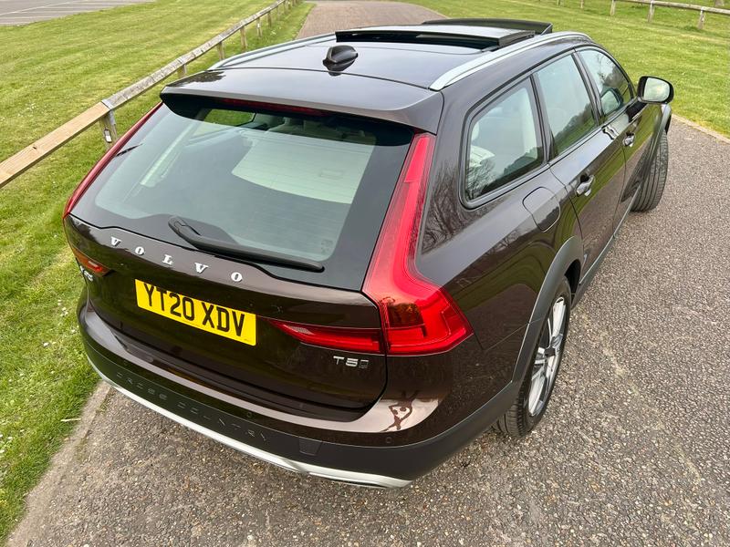 Used Volvo V90 Cross Country 2020 for sale - 77989149: Photo 13