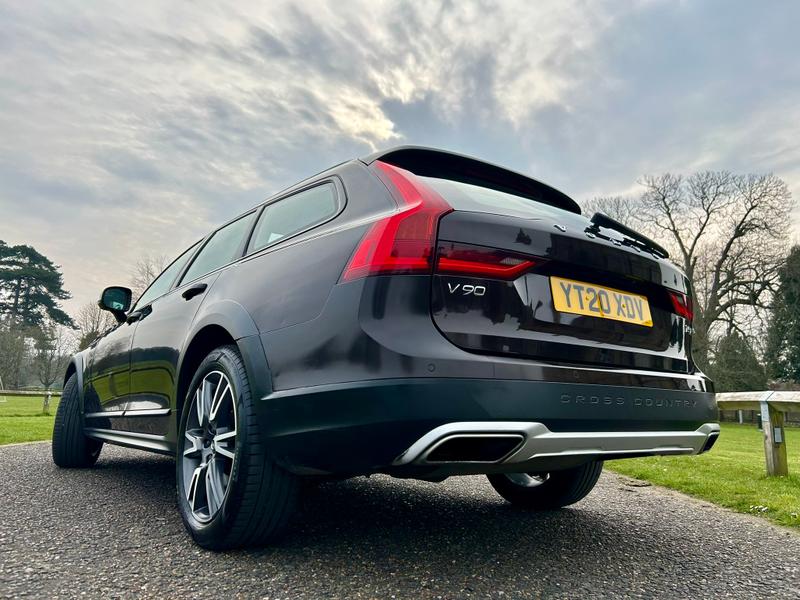 Used Volvo V90 Cross Country 2020 for sale - 77989149: Photo 16