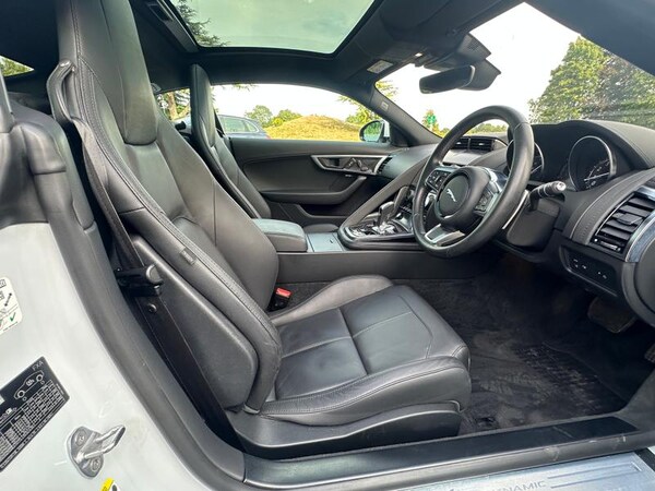 Used Jaguar F-Type for sale - 75498752: Photo 21