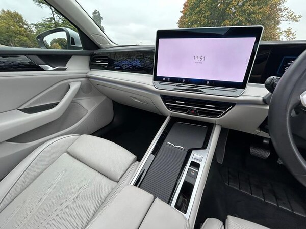 Used Volkswagen Passat 2024 for sale - 76234833: Photo 20