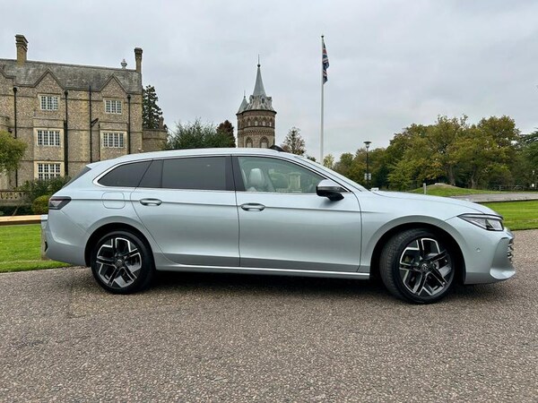 Used Volkswagen Passat 2024 for sale - 76234833: Photo 5