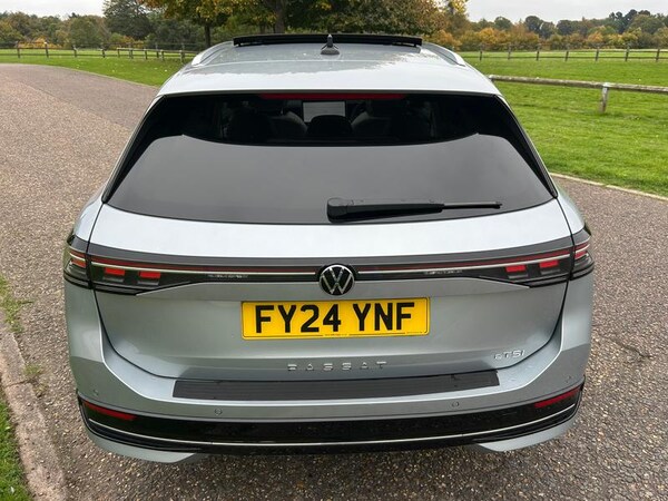 Used Volkswagen Passat 2024 for sale - 76234833: Photo 8