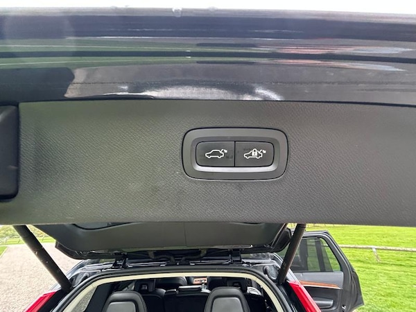 Used Volvo XC90 2017 for sale - 76244792: Photo 12