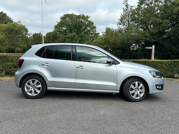 Used Volkswagen Polo 2013 for sale - 79369375: Photo